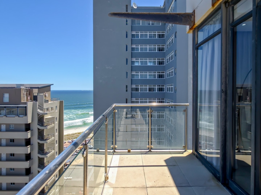 3 Bedroom Property for Sale in Waves Edge Western Cape